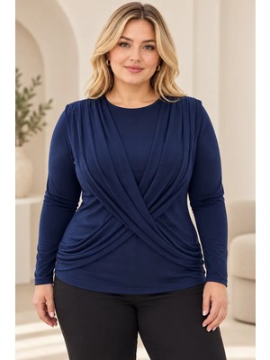 Hazelin Kadın Lacivert Bisiklet Yaka Çapraz Drape Detaylı Uzun Kollu Bluz HZL28W-ZSS1150