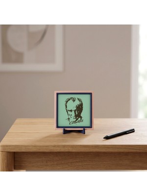 Miaju Ev ve Ofisler Için Atatürk Portresi Temalı Kare Dekoratif Obje, Arkadaşa Ev Hediyesi Milli Tasarım 10X10 Cm, Yeni Işletmeye Hoş Geldin Hediyesi Olarak