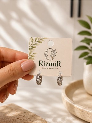 Rizmir Gümüş Renk Zincir Detaylı Küçük Halka Kadın Küpe