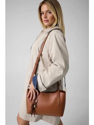 Guess Melody Kadın Omuz Çantası HWBG9735060