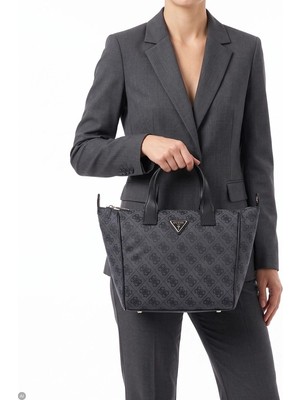 Guess Adrian Logo Kadın Seyahat Çantası TWNB2168019
