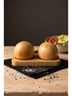 Odea Bambu Stantlı 2'li Küre Tuzluk Biberlik Seti 16X8.5 cm - Doğal Yuvarlak Top Bambu Baharatlık Takımı