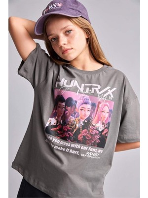Odea DEFACTO%100 Pamuk Kpop - Demon Hunters Lisanslı Bisiklet Yaka Kısa Kollu Gri Tişört Kız Çocuk I0026A826HS