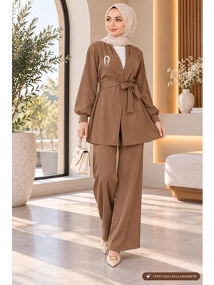 Stil Kuşağı Kadın Vizon Yaka Bronş Detaylı Tunik Pantolonlu Takım