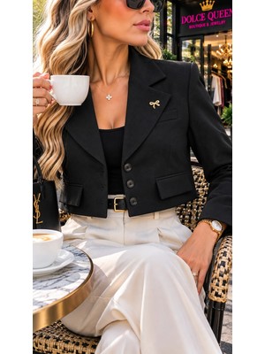 Dolce Queen Kadın Siyah Kısa Kesim Düğmeli Blazer Ceket