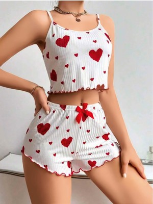 Herşey Trend Herşeytrend  Pamuklu Beyaz Üstüne Kırmızı Kalp Desenli Askılı Şortlu Pijama Takımı