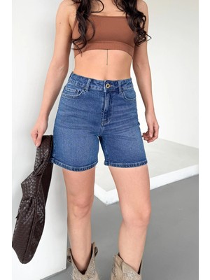 Hlt Jeans Kadın Açık Mavi Yıkamalı Mom Fit Yüksek Bel Likralı Denim Şort LİLY-AÇMAVİ