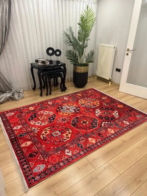 Efta Halı 4 M2 (160X230 Cm) Dijital Baskı Halı Vintage Serisi 1 Kırmızı Eskitme Desen Makinede Yıkanabilir Kaymaz Deri Tabanlı
