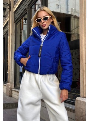 Veraura Lifestyle Saks Mavi Sırtı Taş Baskılı Dik Yaka Kısa Şişme Mont