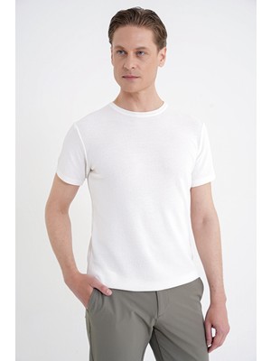 Efor Comfort Fit Rayon Karışımlı Bisiklet Yaka Ekru Triko Tişört TS 925