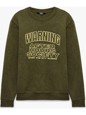 Koton Uzun Kollu Şardonlu Bisiklet Yaka Yıkamalı Baskılı Sweatshirt