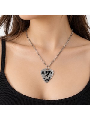 Herşey Nota Nirvana Yazılı Pena Formlu Erkek Kolye – Rock Müzik Temalı Metal Zincir Kolye