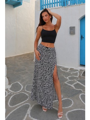 Seeh Siyah Puantiyeli Yırtmaçlı Maxi Kadın Etek SH255