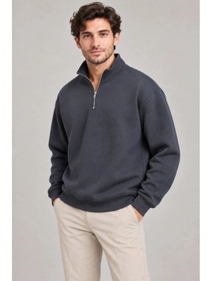 Tarz Yeri Erkek Üç Iplik Içi Şardonlu Dik Yaka Yarım Fermuarlı Kışlık Sweatshirt - Füme