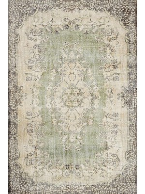 Vera Concept Store Yeşil Oryantal Modern Geometrik Etnik Eskitme Desenli Boho Makinada Yıkanabilir Hafif Hav Toz Vermez Leke Tutmaz Kaymaz Taban Dijital Makine Baskı Hal