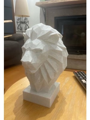 Vera Concept Store Aslan Düşük Poligonlu Büst – Renk ve Boy Seçenekli Modern Geometrik Heykel, Dekoratif Sanat Objeleri, Ev & Ofis Için Şık Tasarım - Lıon Low Poly Bust
