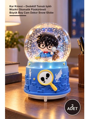 Yenilig 2 Adet Kar Küresi – Dedektif Temalı Işıklı Müzikli Otomatik Püskürtmeli Büyük Boy Cam Dekor Snow Globe