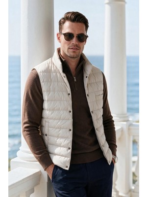 RizzUP Erkek Slim Fit Su ve Rüzgar Geçirmez Krem Şişme Yelek – Dik Yaka Çıtçıtlı 2701708