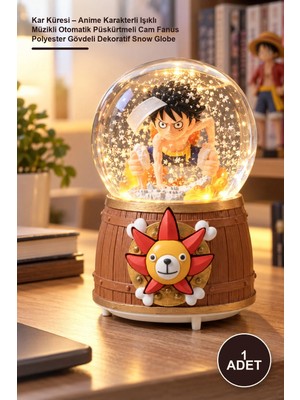 Yenilig 1 Adet Kar Küresi – Anime Karakterli Işıklı Müzikli Otomatik Püskürtmeli Cam Fanus Polyester Gövdeli Dekoratif Snow Globe