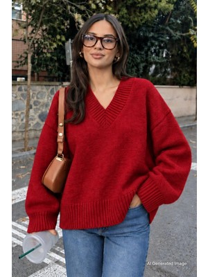 Madmext Kırmızı V Yaka Oversize Kadın Triko Kazak MG2149