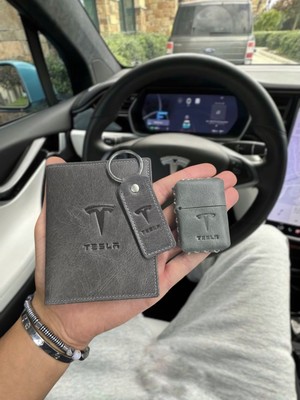 Visso 1904 Hakiki Deri Isme Özel Çanta Erkek Kadın Modeli Tesla Logolu Araç Ruhsat Kılıfı