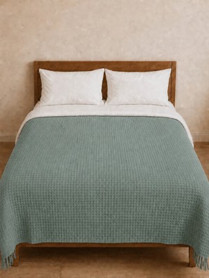 Salbei Adaçayı Yeşili Waffle Pike 180X220 cm Püsküllü Çift Kişilik Yatak ve