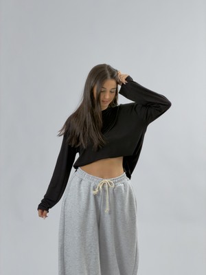 Cocopelli Siyah Bisiklet Yaka Basic Kadın Sweatshirt COC3541