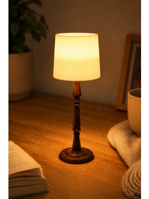 Overmax Mini Masa Lambası 14 cm – LED Tealight Uyumlu Ahşap Görünümlü Gece Lambası | Sıcak Ortam Aydınlatması