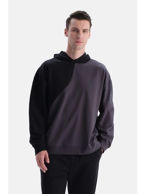 Dagi Siyah Kapşonlu Iki Parçalı Sweatshirt