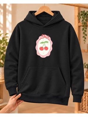 Mor Mürekkep Kadın %100 Pamuk 3 Iplik Şardonlu Oval Çerçeveli Kiraz Baskılı Kapüşonlu Sweatshirt Siyah