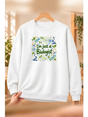 Mor Mürekkep Biyolog (Biologist) Meslek Yazısı Baskılı Kadın Bisiklet Yaka Sweatshirt - Beyaz