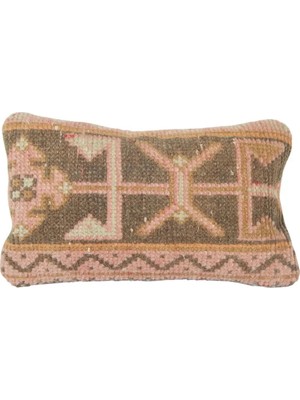 Yün Pembe El Yapımı Kırlent Kılıfı 20 x 40 cm