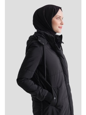 Armine Kapüşonlu Kapitone Siyah