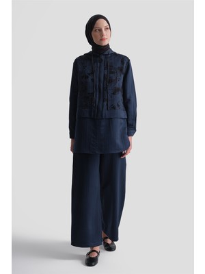 Armine Dantel Detaylı Denim Takım Lacivert