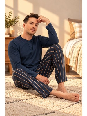 Arnetta Erkek Büyük Beden %100 Pamuklu Düğmeli Yaka Çizgili Uzun Kollu Pijama Takım