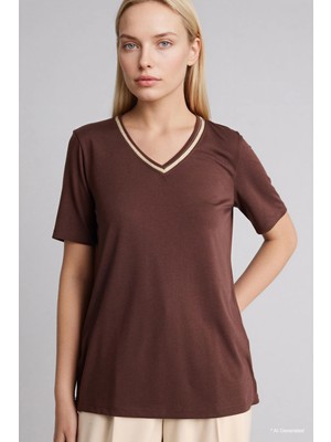 DeFacto Regular Fit V Yaka Kısa Kollu Tişört F2770AX26SP