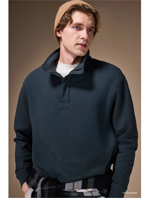 DeFacto Pamuklu Pike Kumaşlı Yarım Fermuarlı Sweatshirt F9243AX26SP