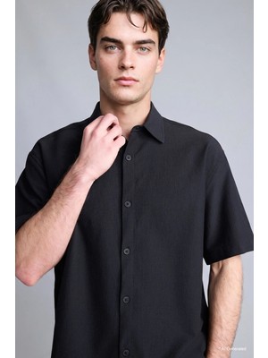 DeFacto Boxy Fit Krinkıl Kısa Kollu Gömlek F7974AX26SM