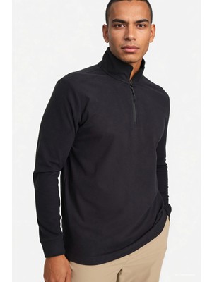 DeFacto Sıcak Tutan Standart Fit Dik Yaka Yarım Fermuarlı Polar Sporcu Sweatshirt F2302AX25WN
