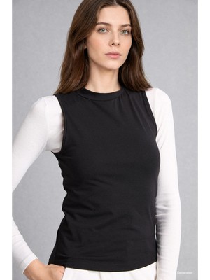 DeFacto Slim Fit Yarım Balıkçı Yaka Penye Siyah Atlet H8040AX26SM