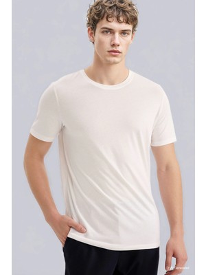 DeFacto Slim Fit Bisiklet Yaka Modal Karışımlı Pamuklu Basic Kısa Kollu Tişört M6606AZ26SP
