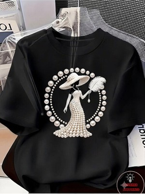 One Button Inci Şapka ve Kuş Tüyü Detay Baskılı Premium Oversize T-Shirt