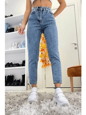 Beeke Miray Orta Mavi Kar Likralı Mom Süper Yüksek Bel Mom Jeans