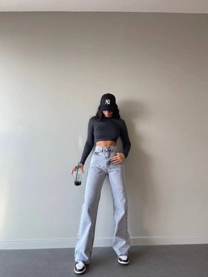 Beeke Likralı Salaş Kadın Mavi Kar Yıkama Süper Yüksek Bel Salaş Paça Denim Kot Pantolon