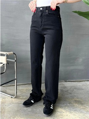 Beeke Straight Jean Siyah