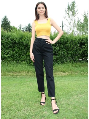 Beeke Siyah Mom Fit Jean