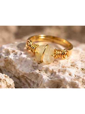 Xuping Krem Doğal Taşlı Gold Renk Ayarlanabilir Kadın Yüzük – Spiral Tel Sarma Özel Tasarım