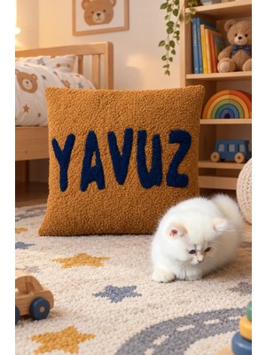 Puff Table Kişiye Özel Isim Yazılı Punch Kırlent Teddy Kumaş Iç Dolgu Dahil 45 x 45