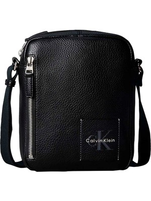 Calvin Klein Siyah Erkek Postacı Çantası Bold Pebble Sımple Reporter