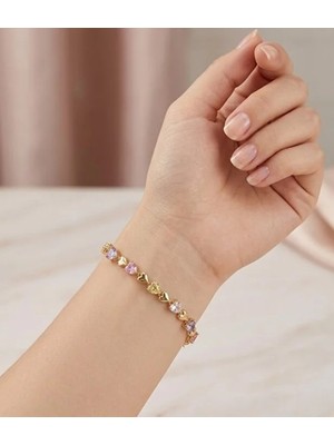 Gonca Takı Gold Rengi Kalp ve Zirkon Taş Detaylı Çelik Bileklik